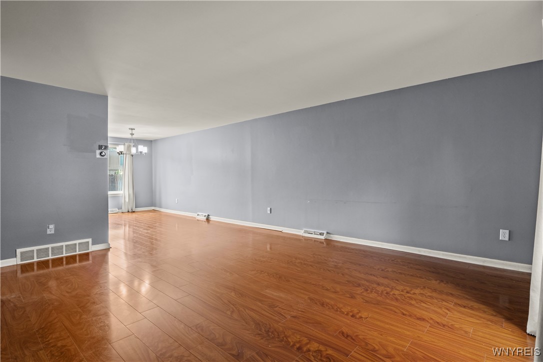 photo 4 : 35 Groton Drive G, Amherst NY 14228