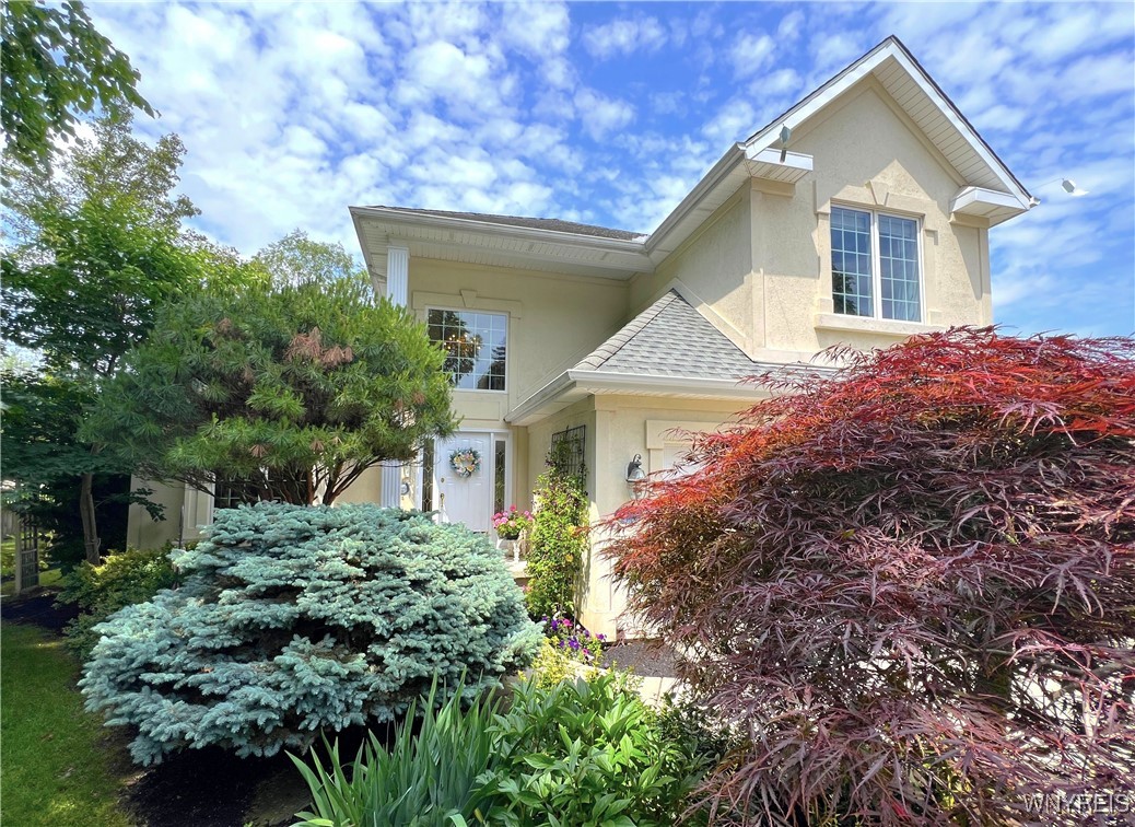 photo 0: 39 Wickendon Court, Amherst NY 14221