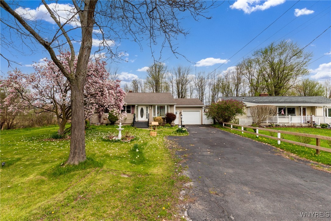 photo undefined: 676 North Ellicott Creek Road, Amherst NY 14228