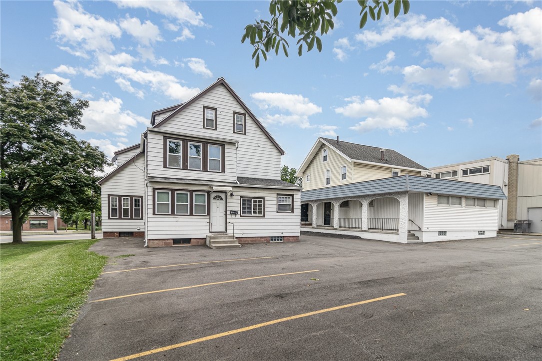 photo undefined: 1570 Mount Hope Avenue, Rochester NY 14620