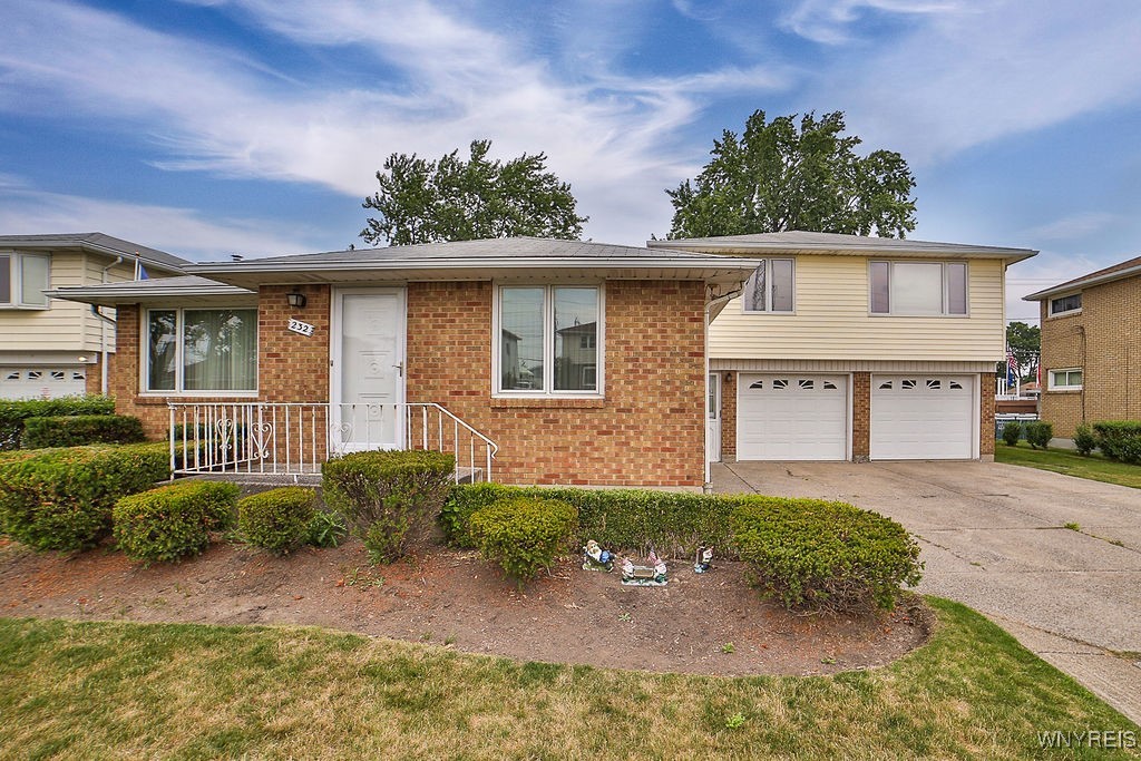 photo 0: 232 Joseph Drive, Tonawanda NY 14150
