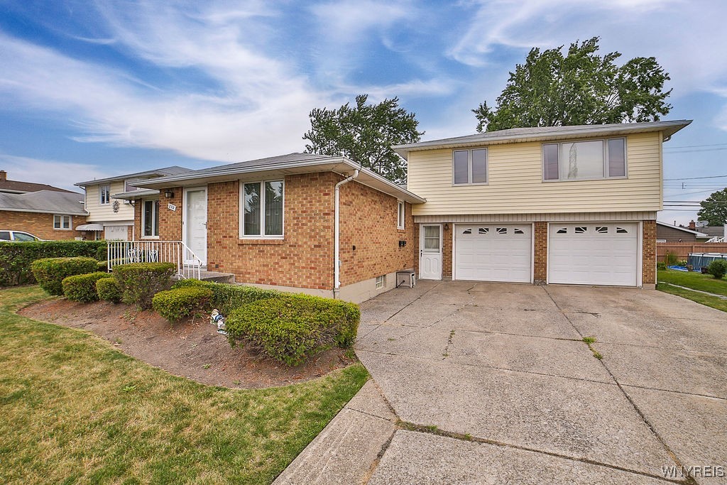 photo 3 : 232 Joseph Drive, Tonawanda NY 14150