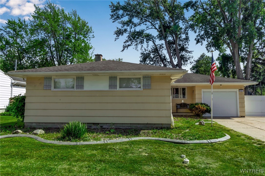 photo undefined: 65 Sweet Briar Road, Tonawanda NY 14150
