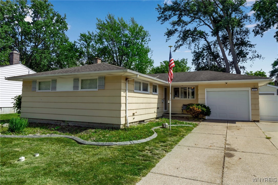 photo undefined: 65 Sweet Briar Road, Tonawanda NY 14150