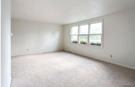photo undefined: 258-LEFT Sundridge, Amherst NY 14228