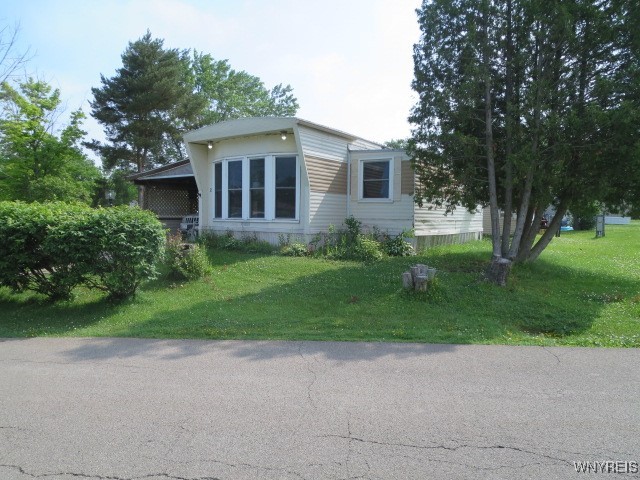photo undefined: 2 Vibernum Drive, Hamburg NY 14075