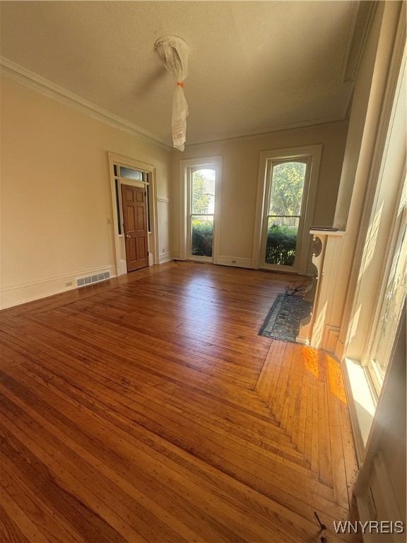 photo 4 : 698 Columbus Parkway, Buffalo NY 14213