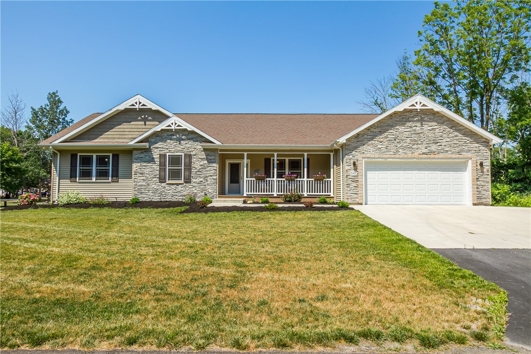 photo 0: 8437 Roosevelt Drive, Royalton NY 14067
