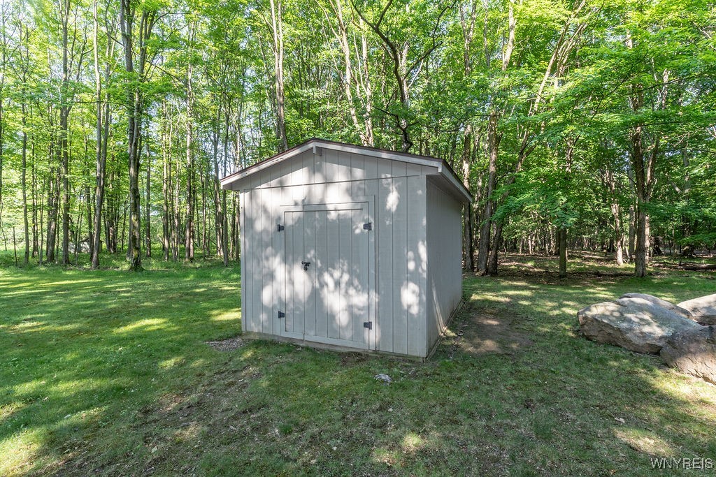photo 4 : 4944 Abbott Road, Orchard Park NY 14127