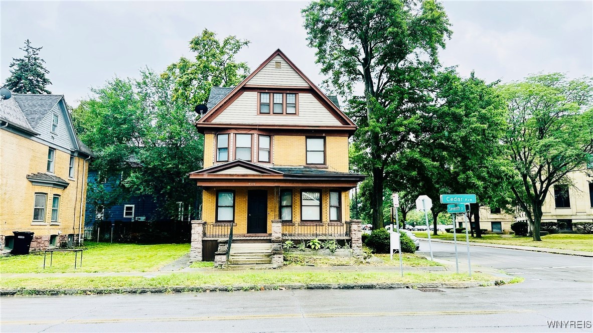 photo undefined: 701 Cedar Avenue, Niagara Falls NY 14301