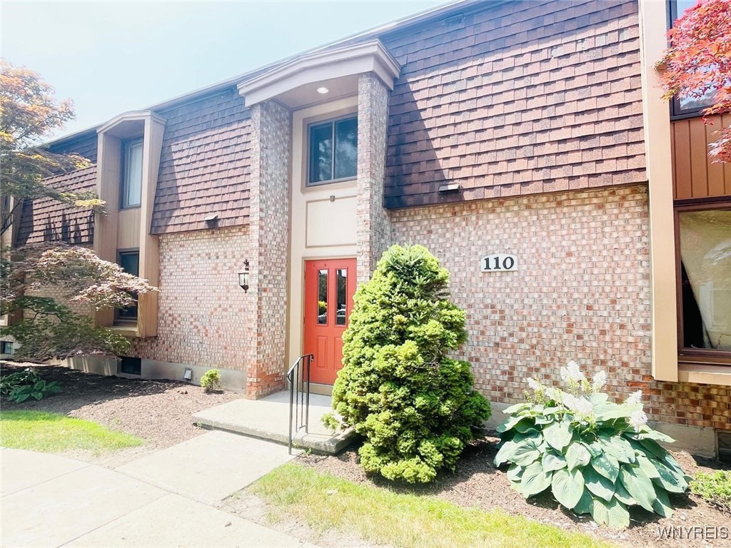 photo 0: 110 Charter Oaks Drive 3, Amherst NY 14228