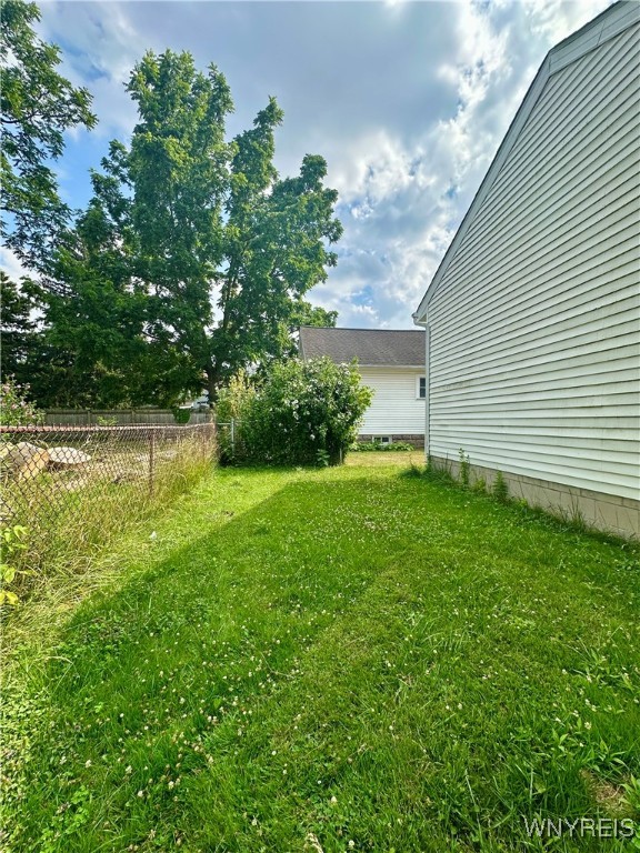 photo RH9Z70qoZfMd4ZjkCs: 418 Prospect Street, Lockport City NY 14094