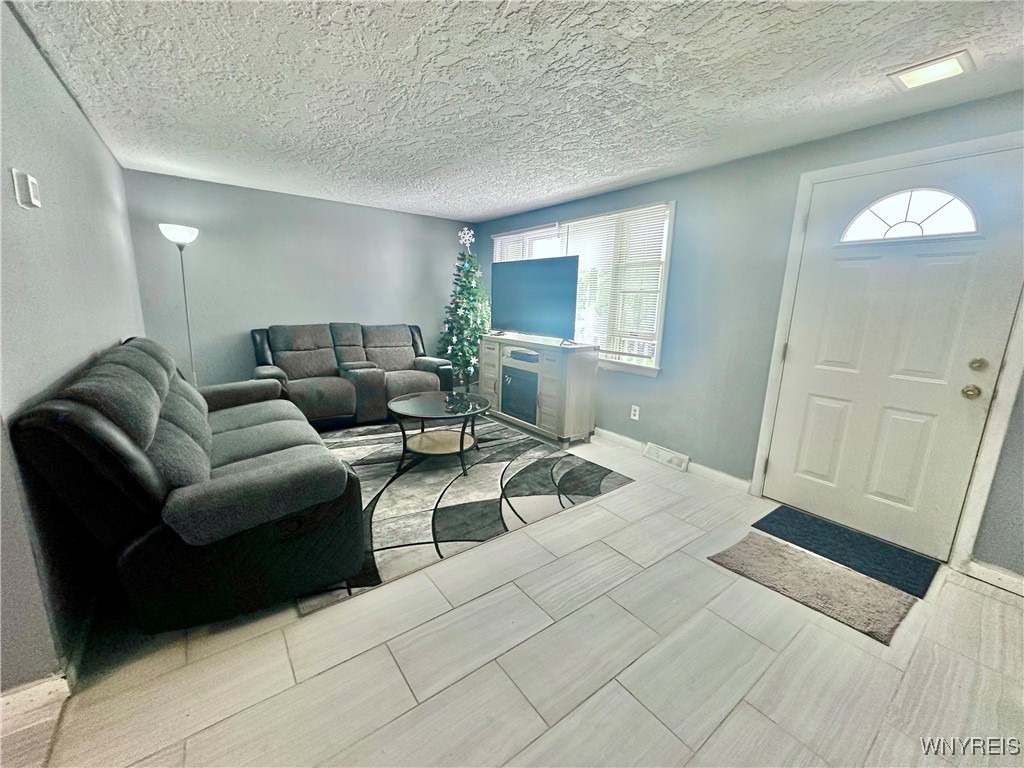 photo 4 : 418 Prospect Street, Lockport City NY 14094