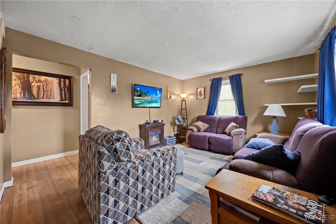 photo 3 : 511 Capen Boulevard, Amherst NY 14226