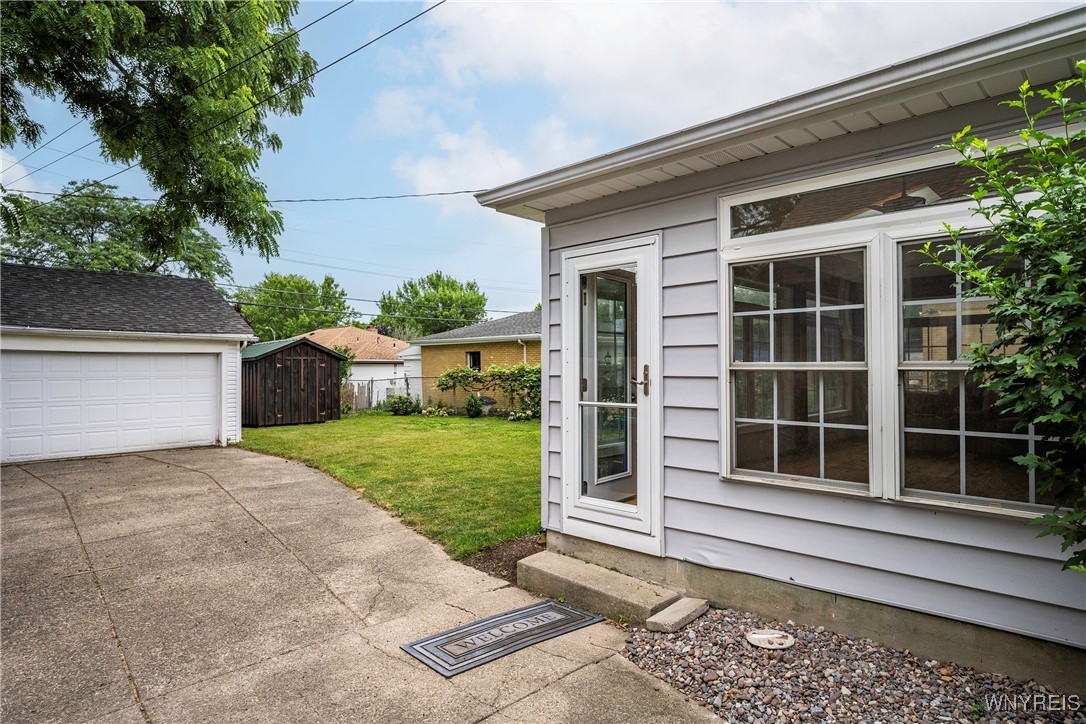 photo undefined: 68 Bondcroft Drive, Amherst NY 14226