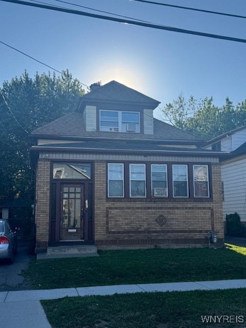 photo aTrRPYszJzbbb7DjlzWsb8pc: 102 Freund Street, Buffalo NY 14215