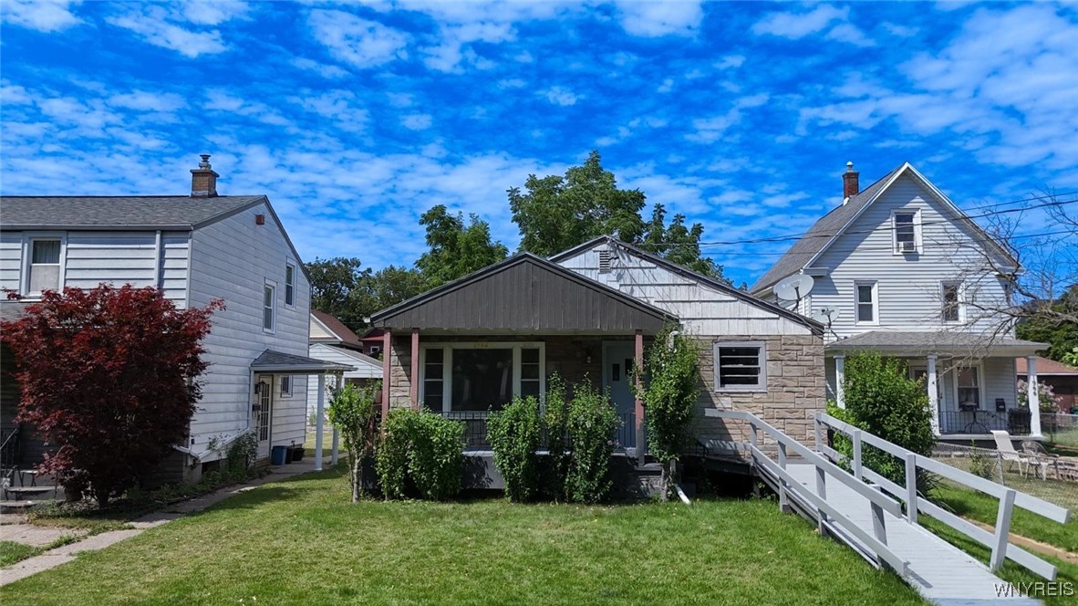 photo lRY6Uu2w9Rc6TaAlf1GppBmsv4cUTzU: 1962 Falls Street, Niagara Falls NY 14303