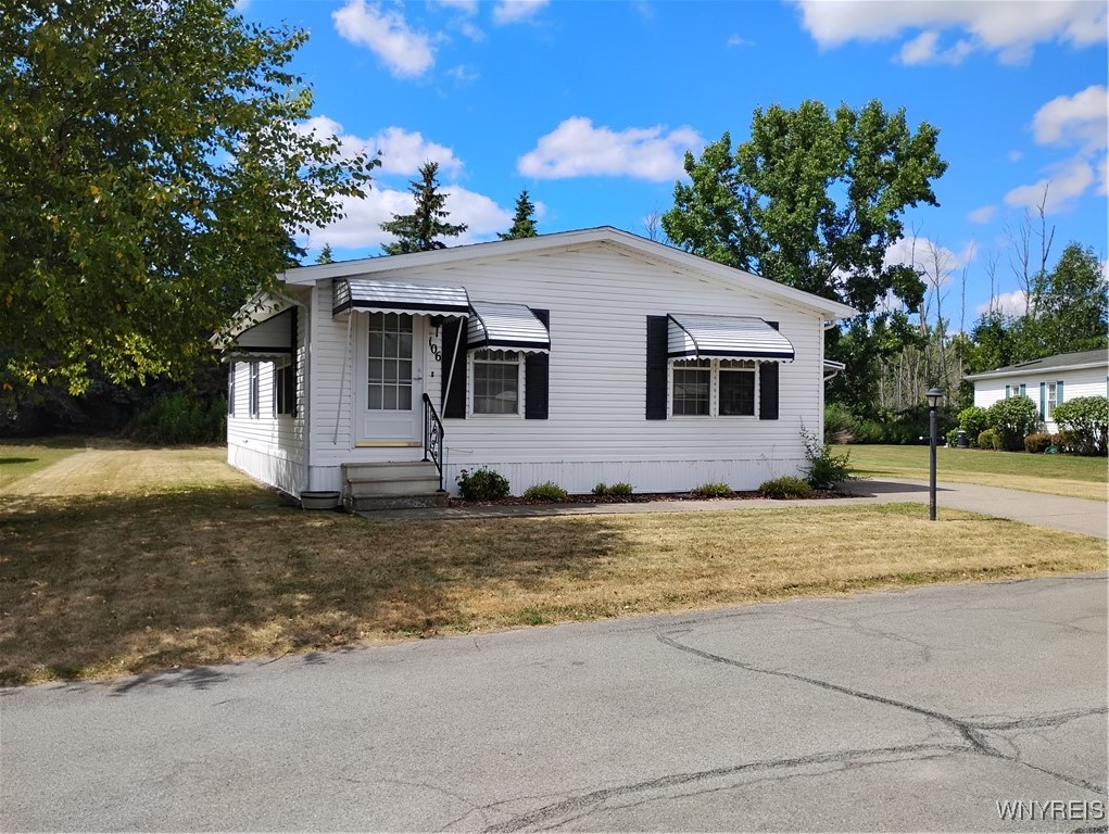 photo undefined: 106 Parkside Circle, Cheektowaga NY 14227
