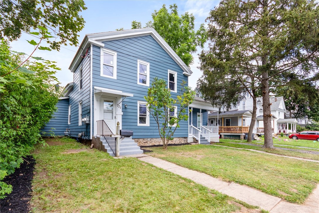 photo 2 : 719 & 721 Colton Avenue, Arcadia NY 14513