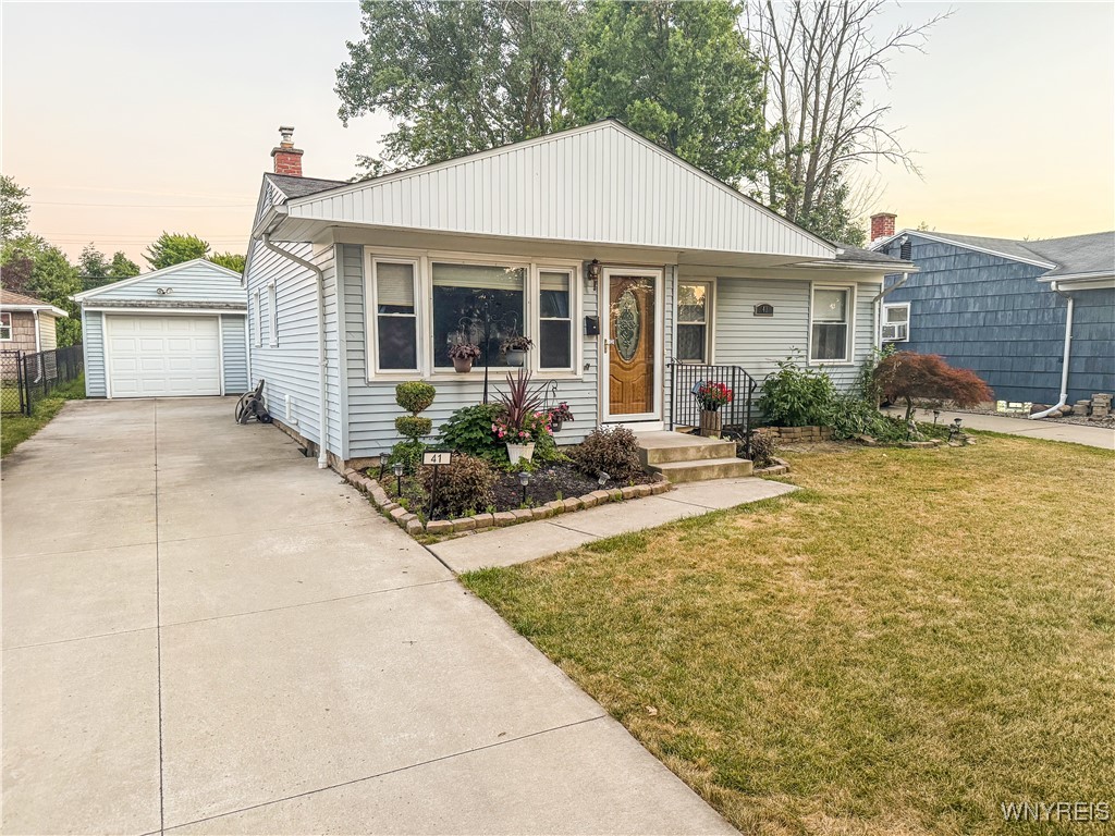 photo 0: 41 Kerr Avenue, Tonawanda NY 14150