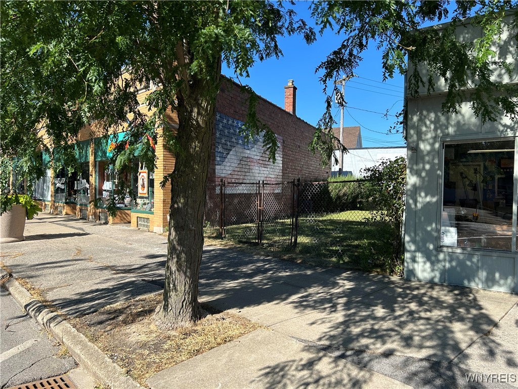 photo 3 : 67 Main Street, Tonawanda NY 14150