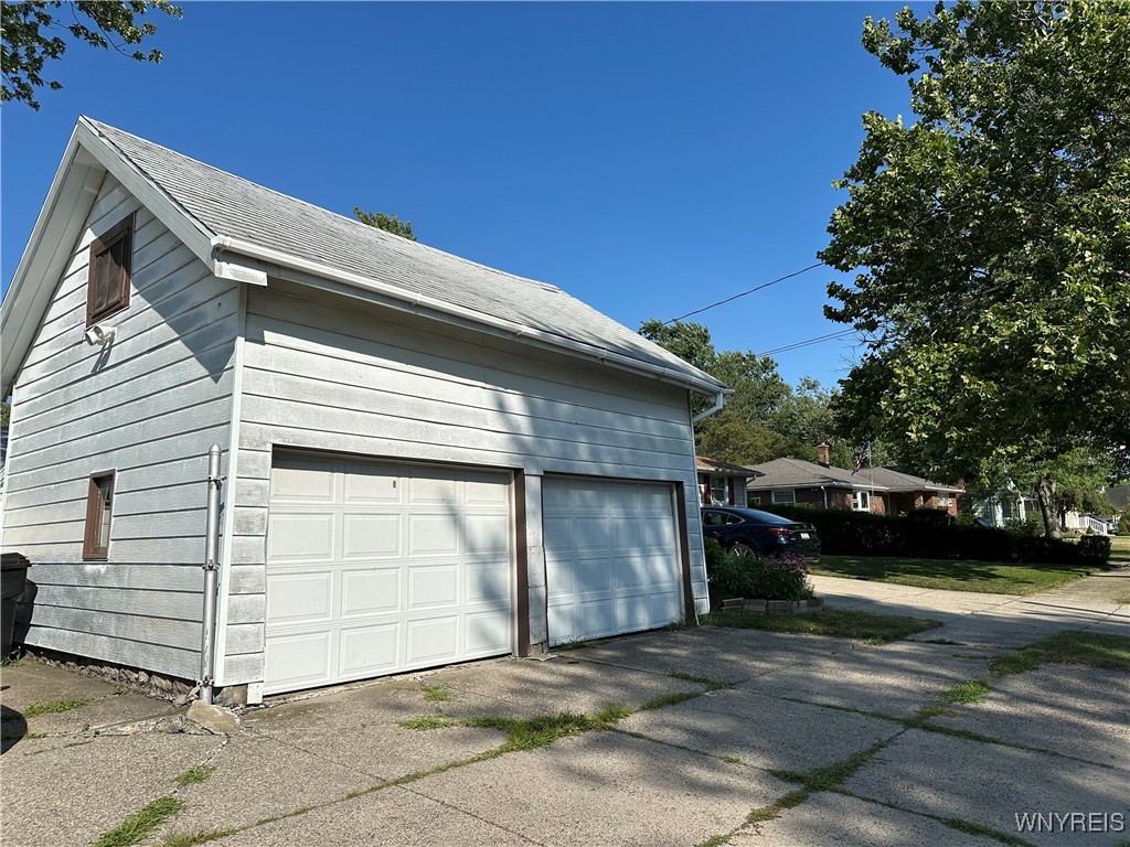 photo undefined: 435 Fletcher Street, Tonawanda NY 14150