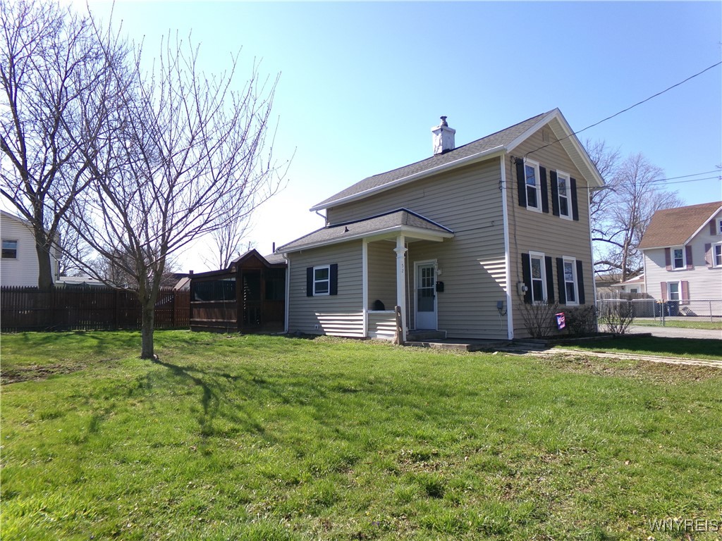 photo 2 : 52 Adam Street, Lockport City NY 14094