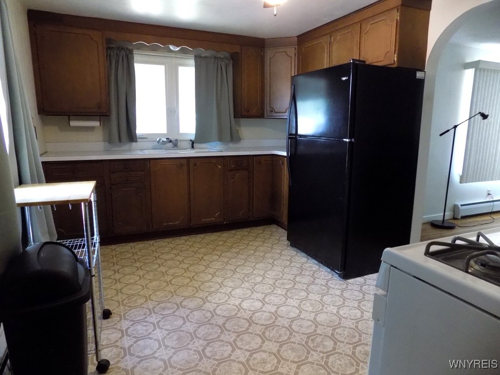 photo 4 : 214 Glencove Road, Tonawanda NY 14223