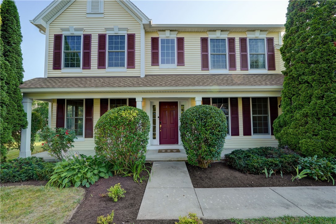 photo 1 : 8 Soho Circle, Pittsford NY 14534