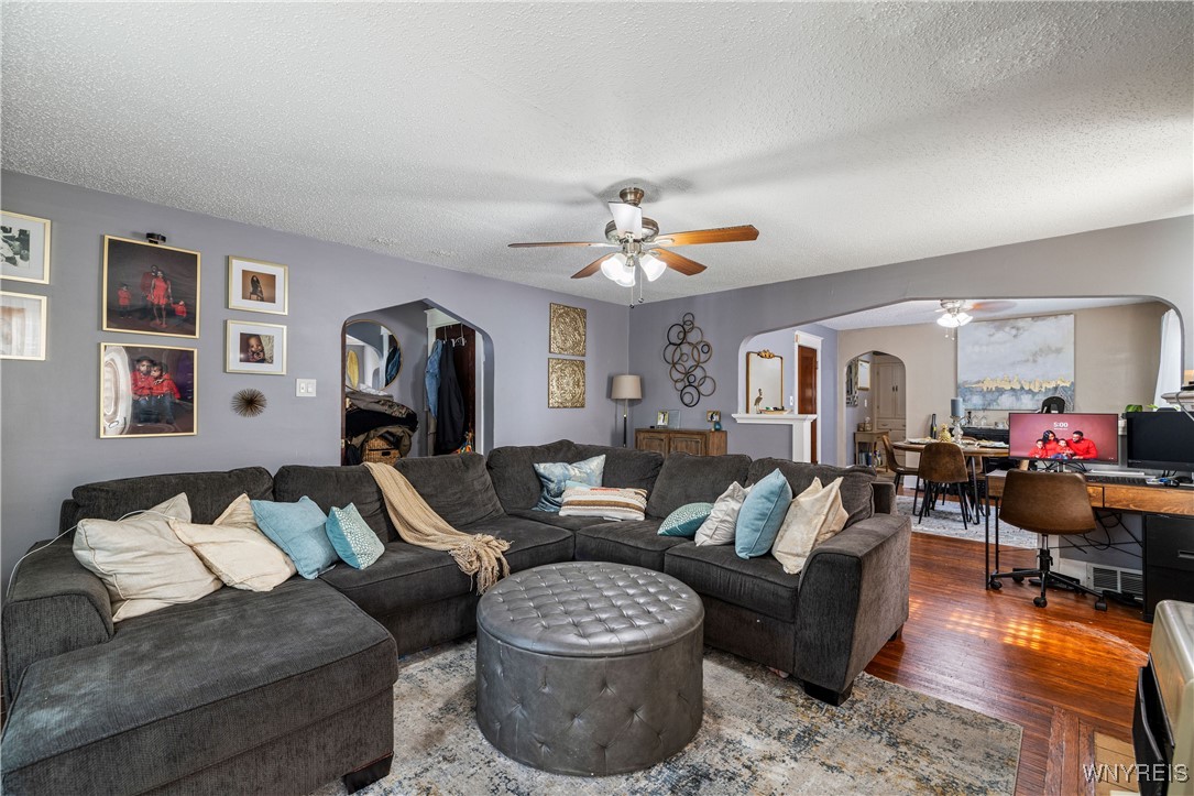 photo 4 : 73 Easton Avenue, Buffalo NY 14215