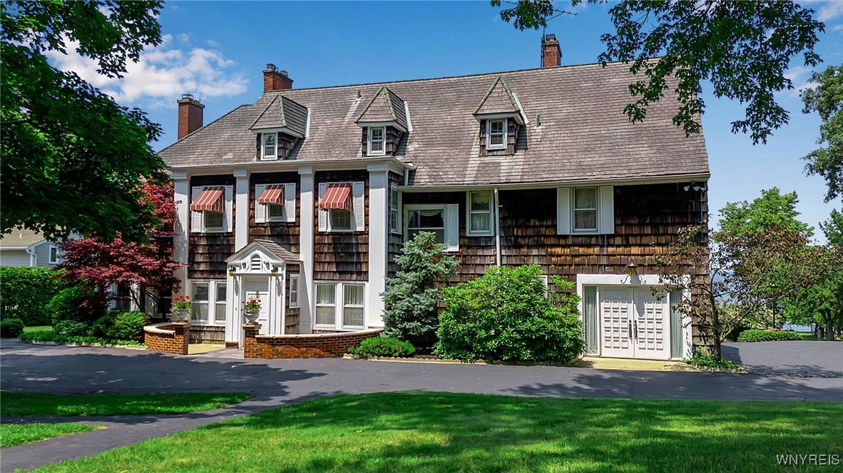 photo undefined: 6100 Old Lake Shore Road, Hamburg NY 14085