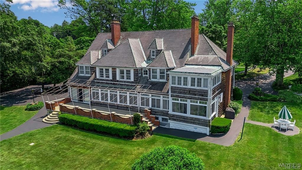 photo wEqkCTqGQ6U3s: 6100 Old Lake Shore Road, Hamburg NY 14085