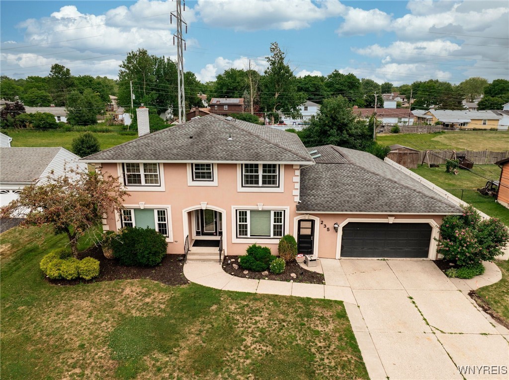 photo 1 : 235 Old Lyme Drive, Amherst NY 14221