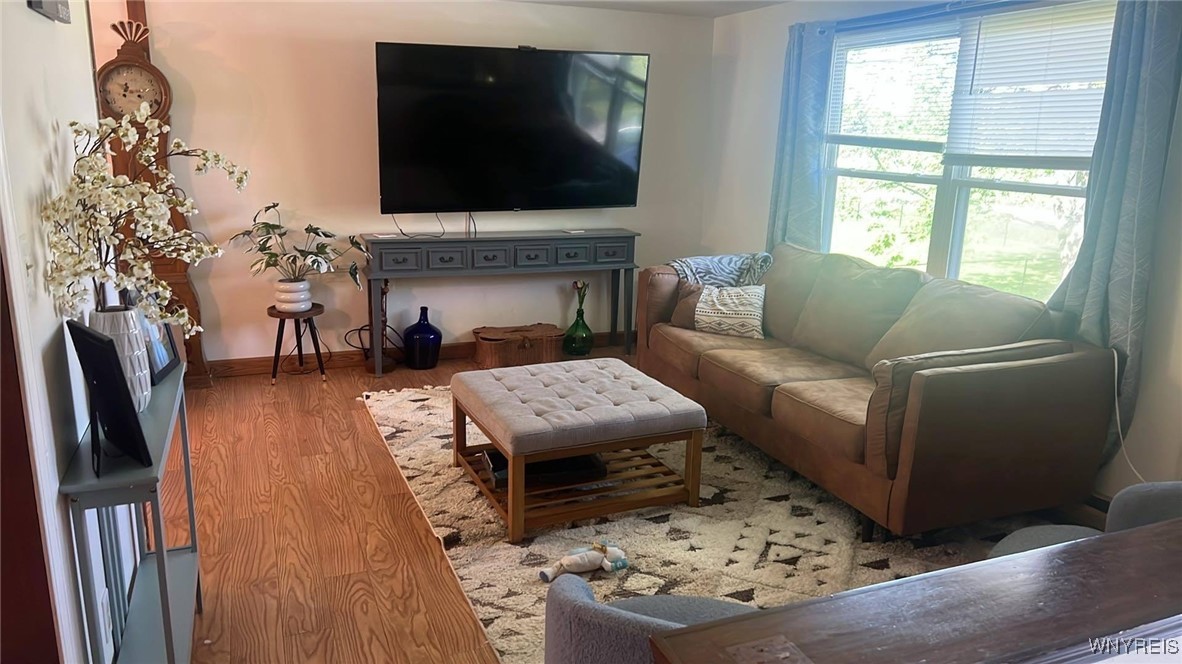 photo kLOKO4: 6520 Sheetram Road, Pendleton NY 14094