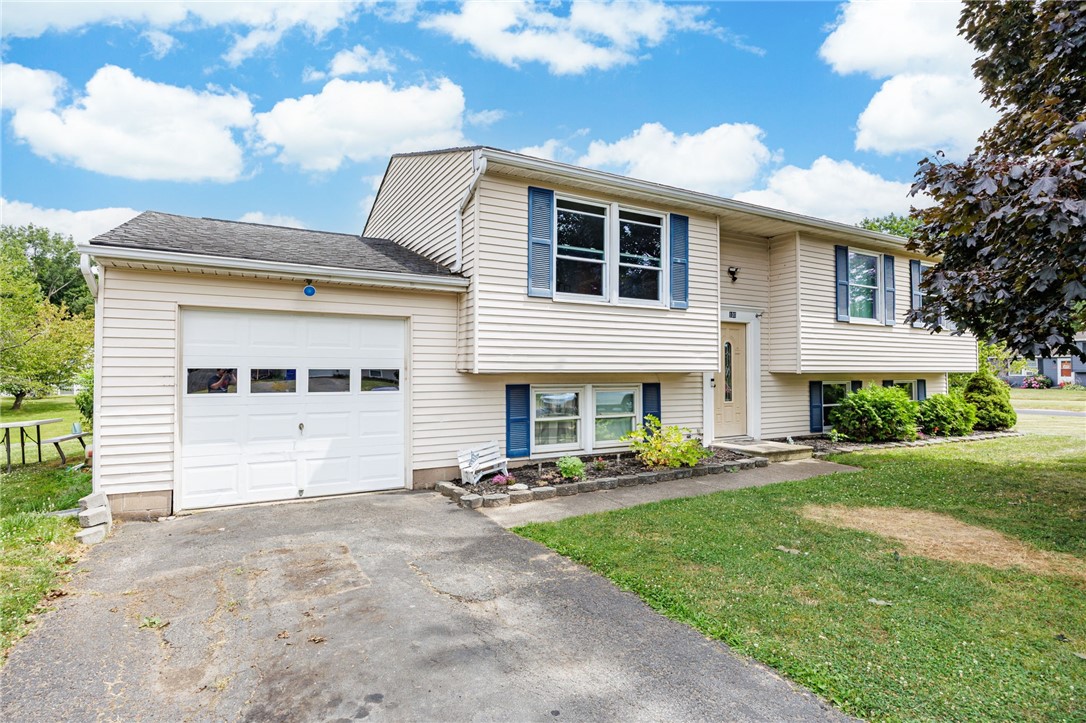 photo 0: 100 Close Hollow Dr Drive, Hamlin NY 14464
