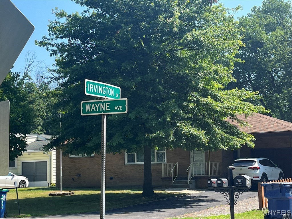 photo undefined: 36 Irvington Drive, Amherst NY 14228