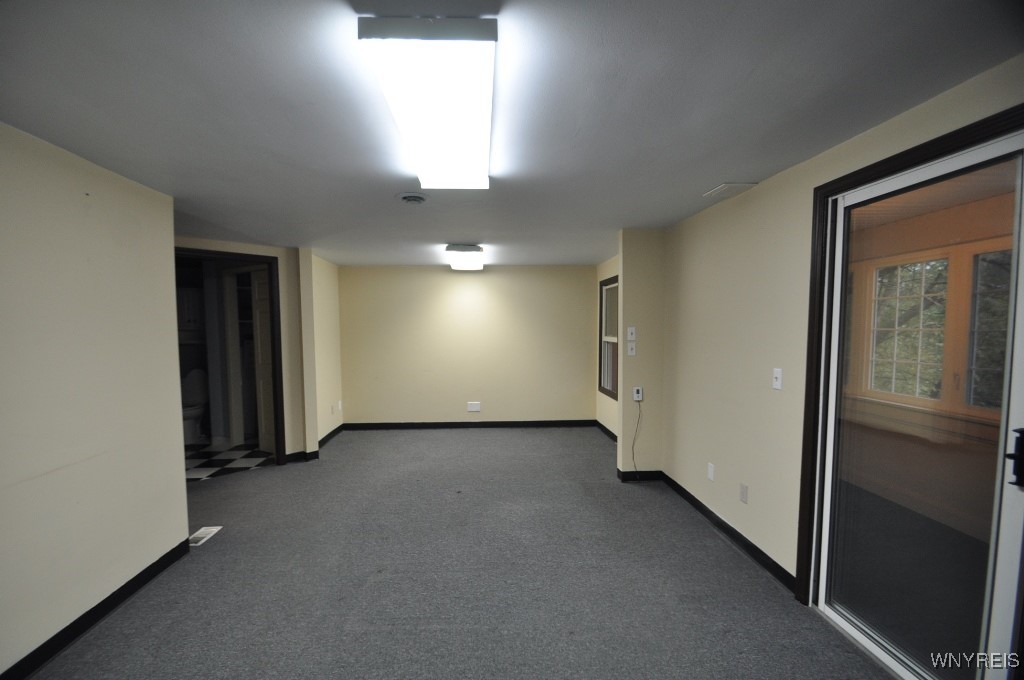 photo 2 : 5629 Main Street, Amherst NY 14221