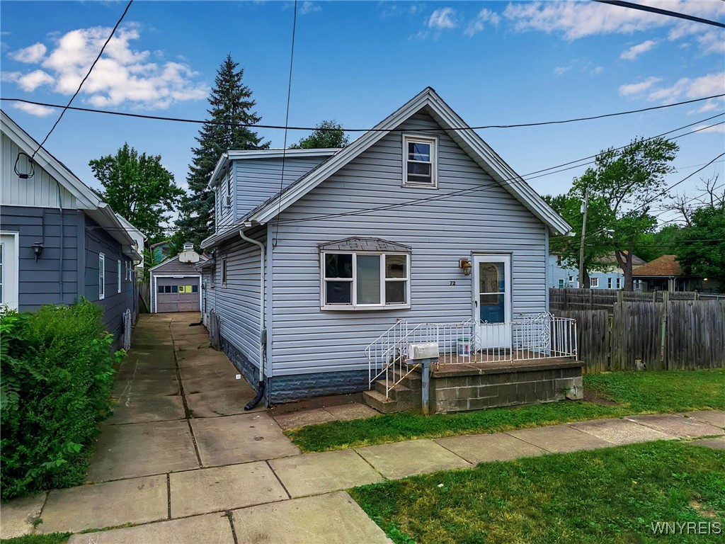 photo 1 : 72 Glor Street, Buffalo NY 14207