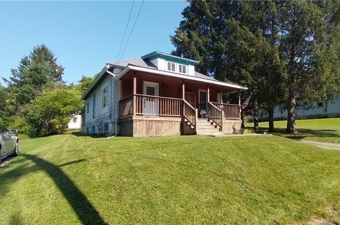 photo 1 : 105 S Parkway, Groton NY 13073