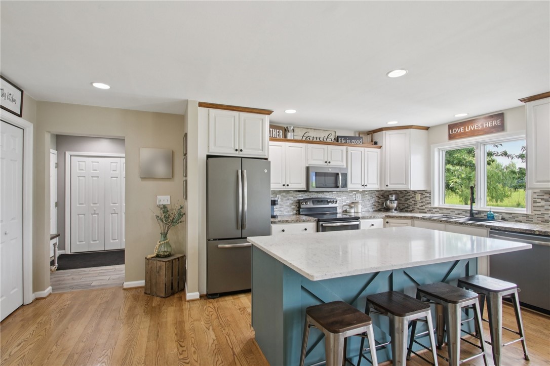 photo 3 : 3050 Sand Road, West Bloomfield NY 14469