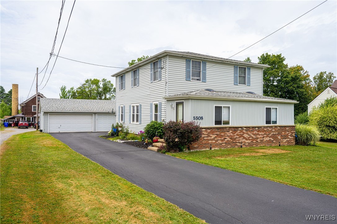 photo 1 : 5508 Sterling Road, Hamburg NY 14075