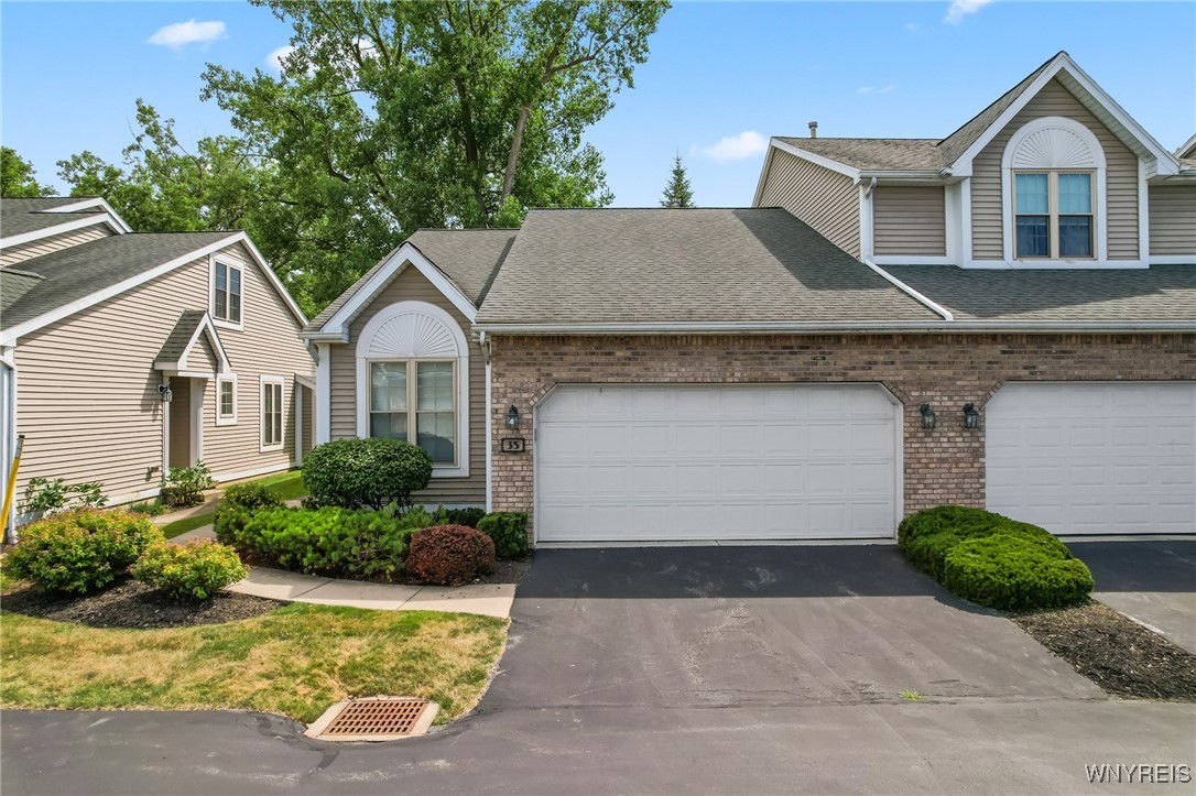 photo 0: 35 Gardenville On The Green, West Seneca NY 14224