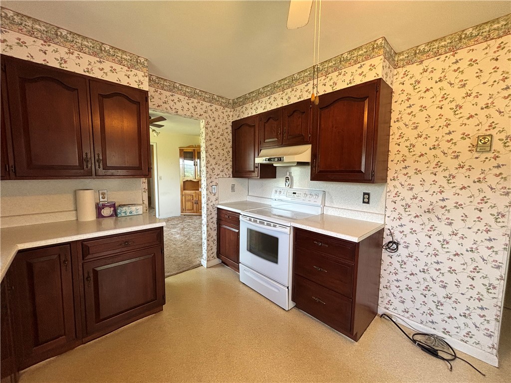 photo 2 : 6996 County Highway 18, Stamford NY 13739