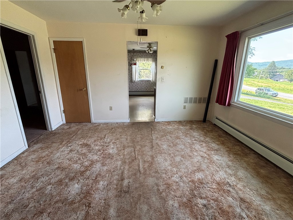 photo 4 : 6996 County Highway 18, Stamford NY 13739