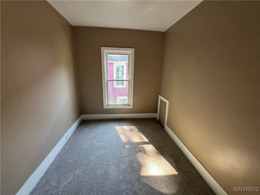 photo undefined: 33 Oliver Street, Lockport City NY 14094