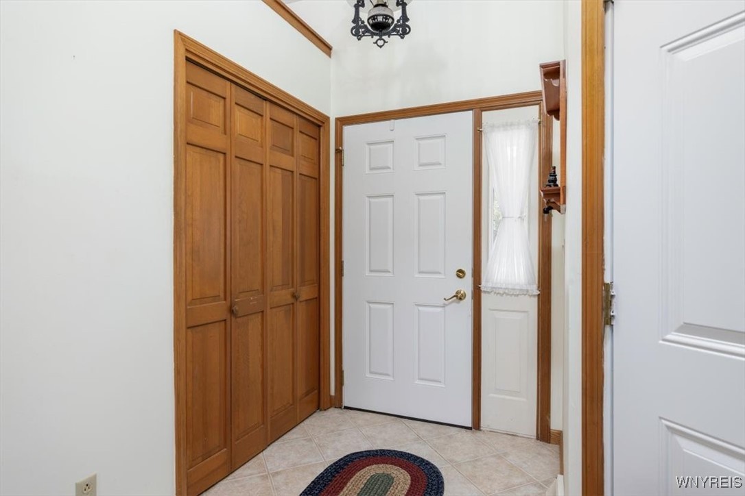 photo undefined: 191 Bridle Path, Orchard Park NY 14127