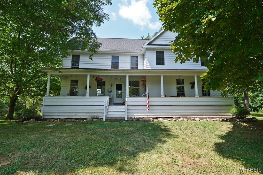 photo Uq7w: 460 Two Rod Road, Marilla NY 14102