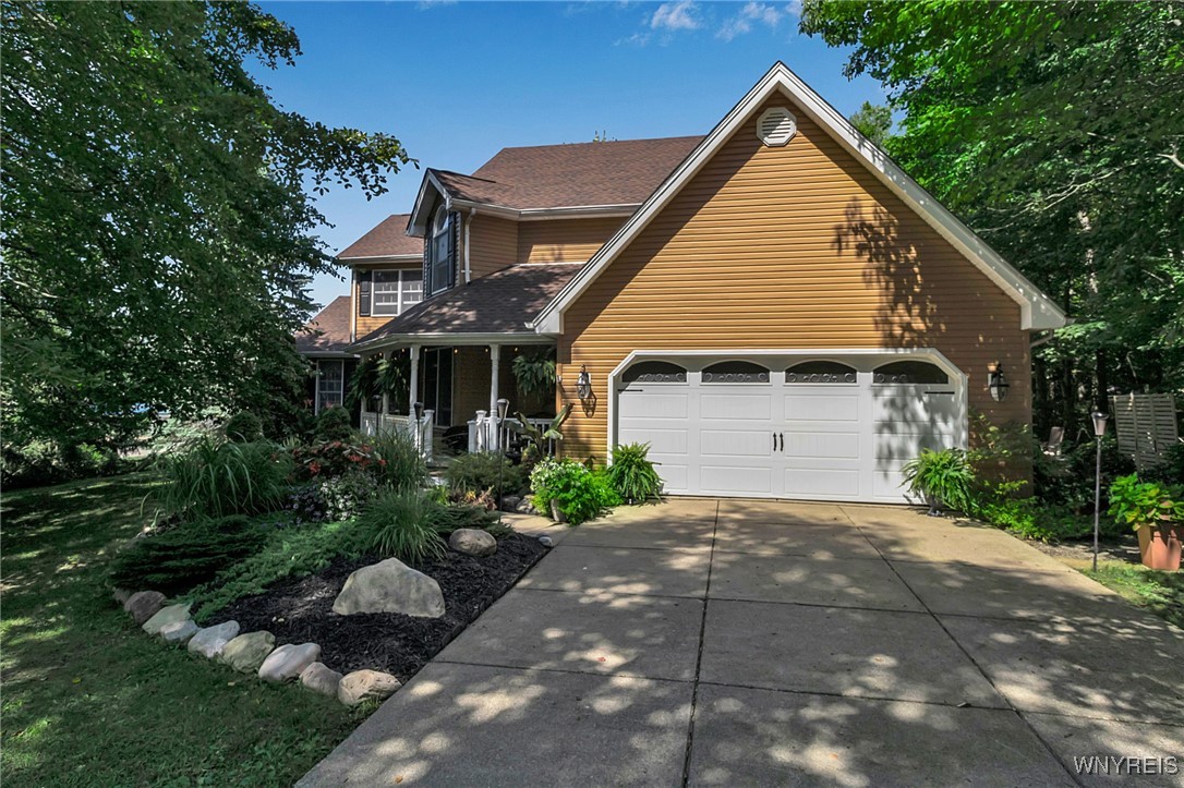 photo undefined: 1898 Hanley Drive, Hamburg NY 14085