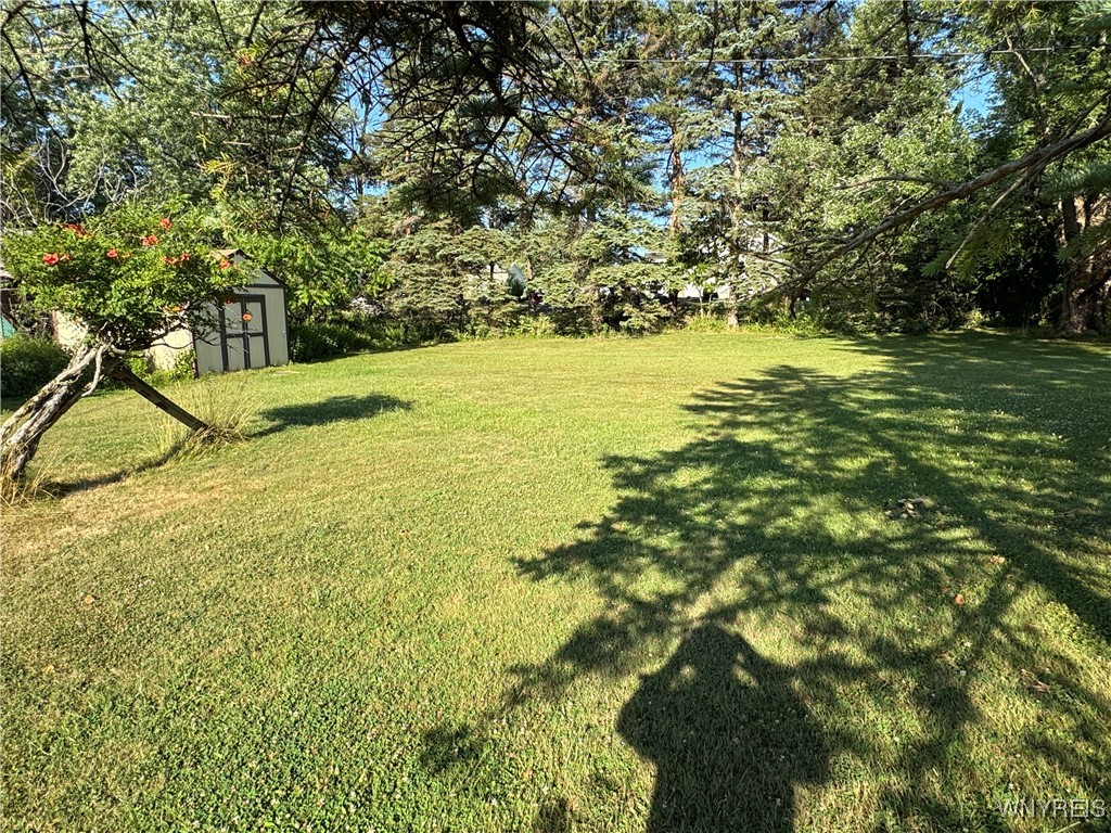 photo undefined: 76 Leacliff Lane, West Seneca NY 14224