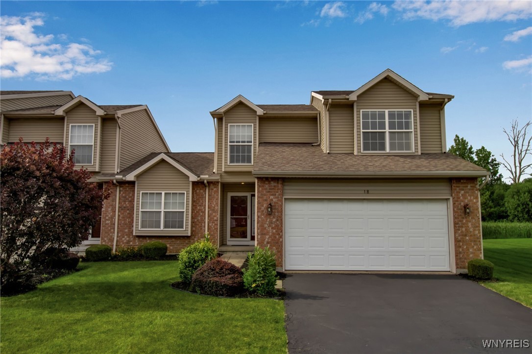photo undefined: 18 Hedge Lane, Lancaster NY 14086